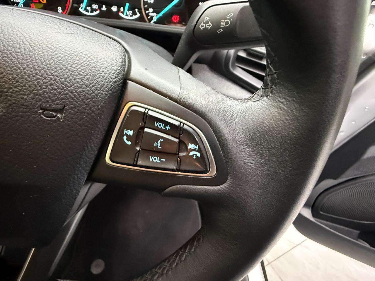 Ford EcoSport 1.0T Trend