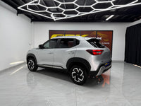 Nissan Magnite 1.0 Turbo Acenta Auto