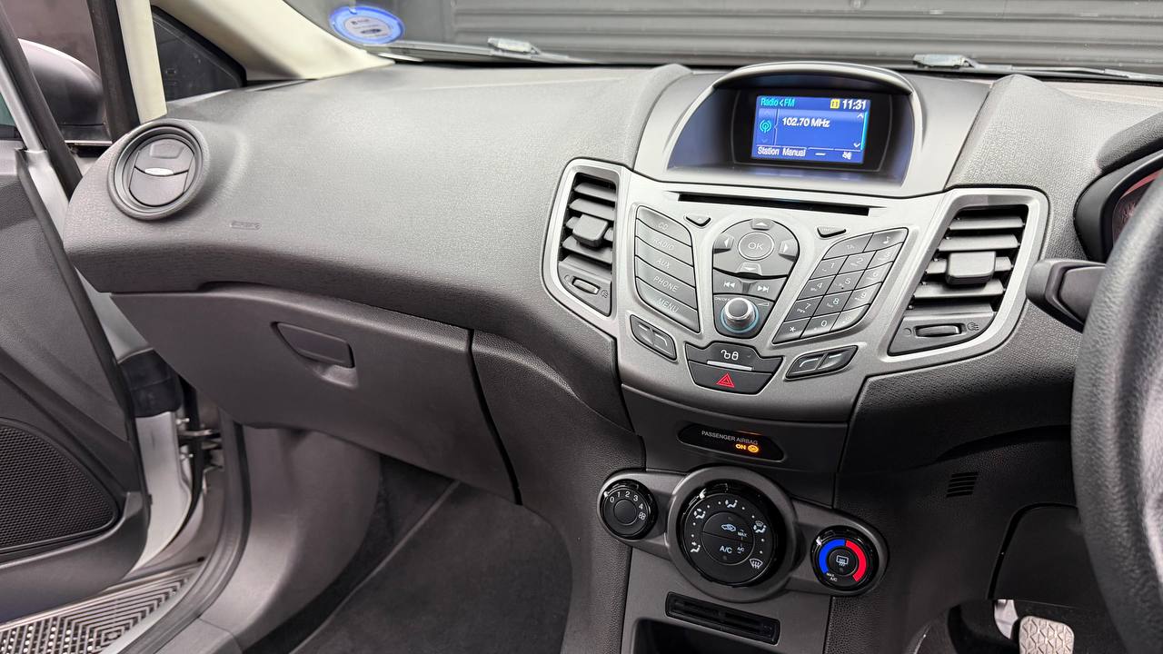 Ford Fiesta 5-door 1.4 Ambiente