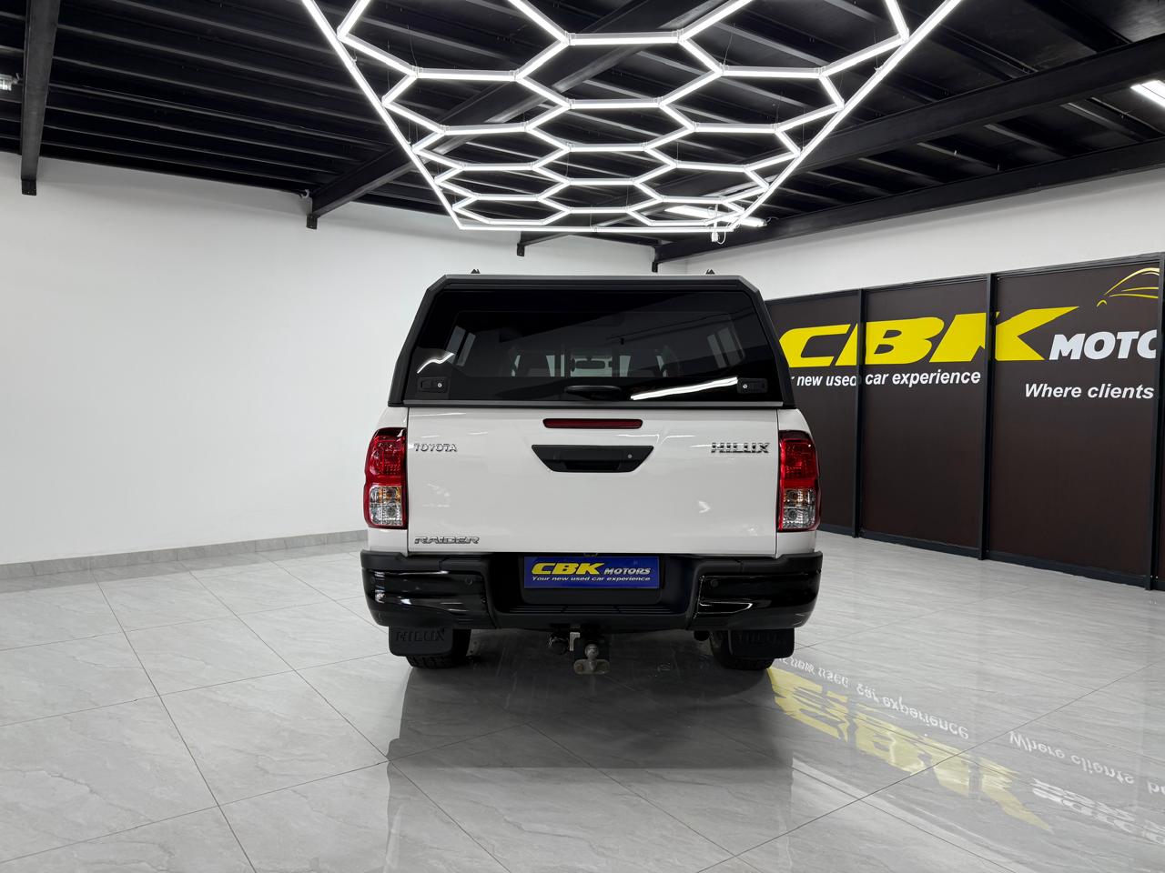 Toyota Hilux 2.4GD-6 Xtra Cab Raider Auto