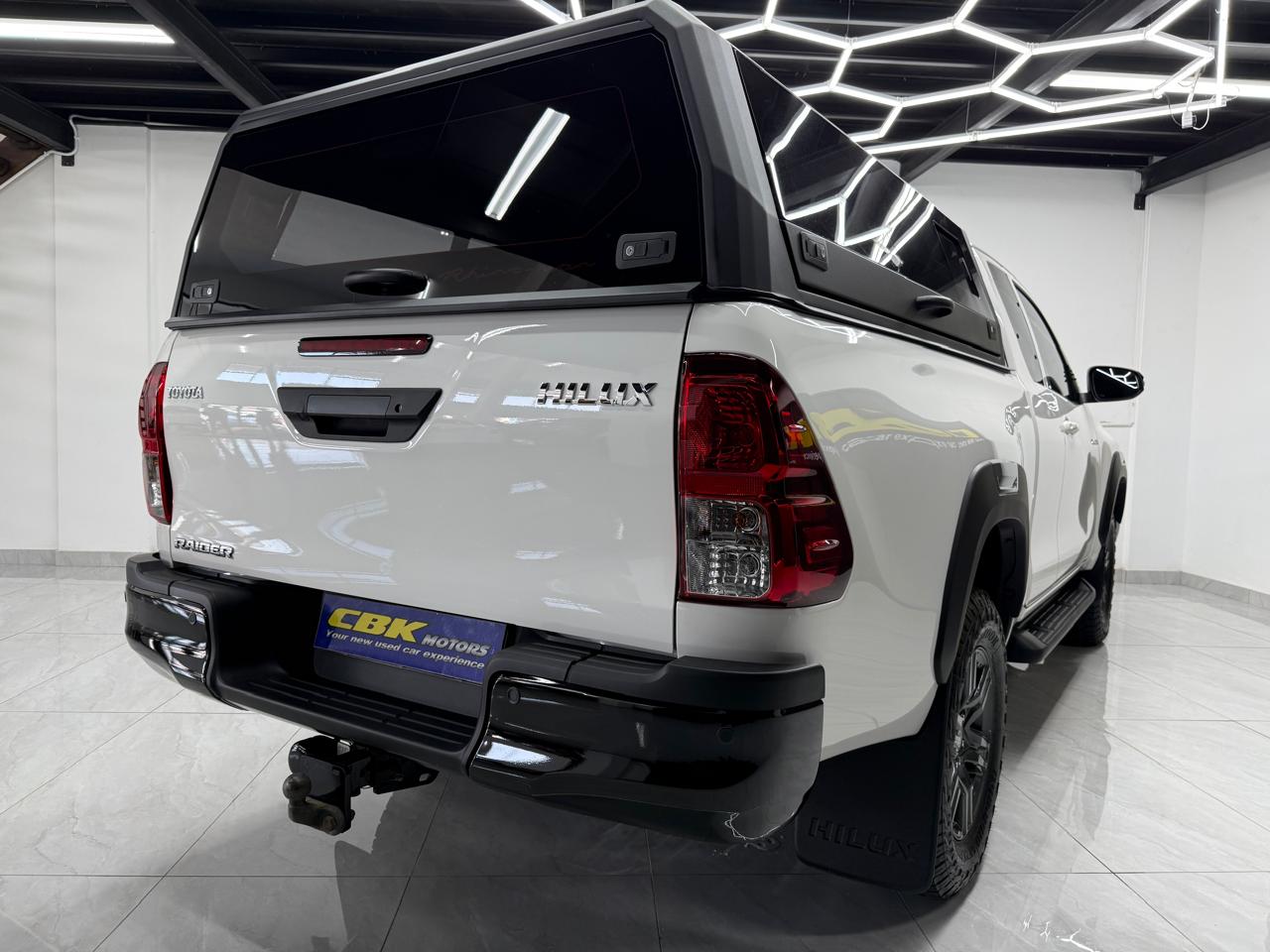 Toyota Hilux 2.4GD-6 Xtra Cab Raider Auto
