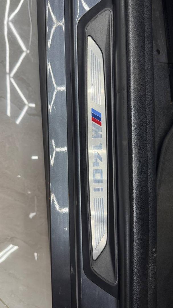 BMW 1 Series M140i 5-Door Sports-Auto