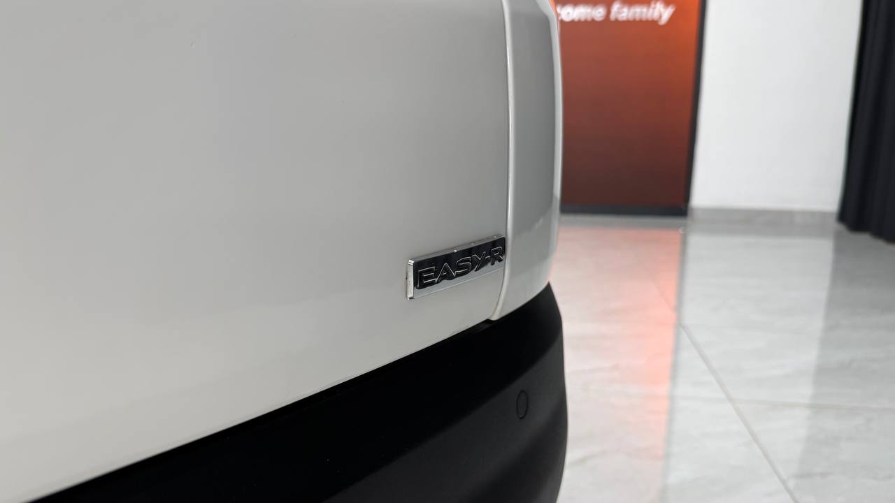Renault Triber 1.0 Prestige Auto