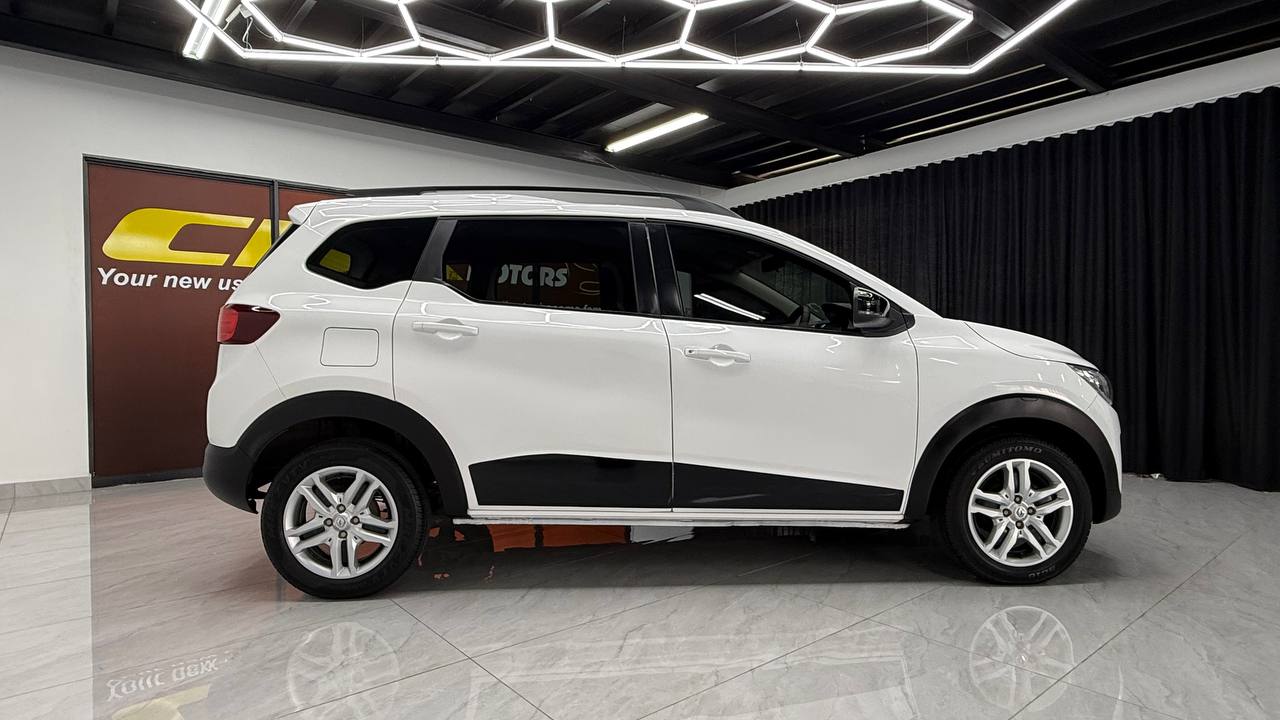 Renault Triber 1.0 Prestige Auto