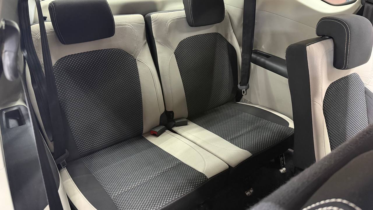 Renault Triber 1.0 Prestige Auto