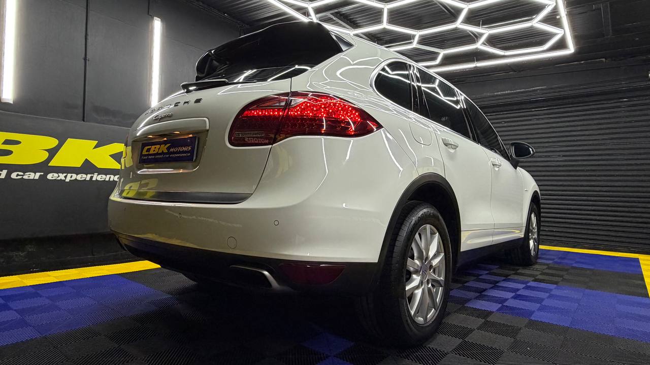 Porsche Cayenne Cayenne