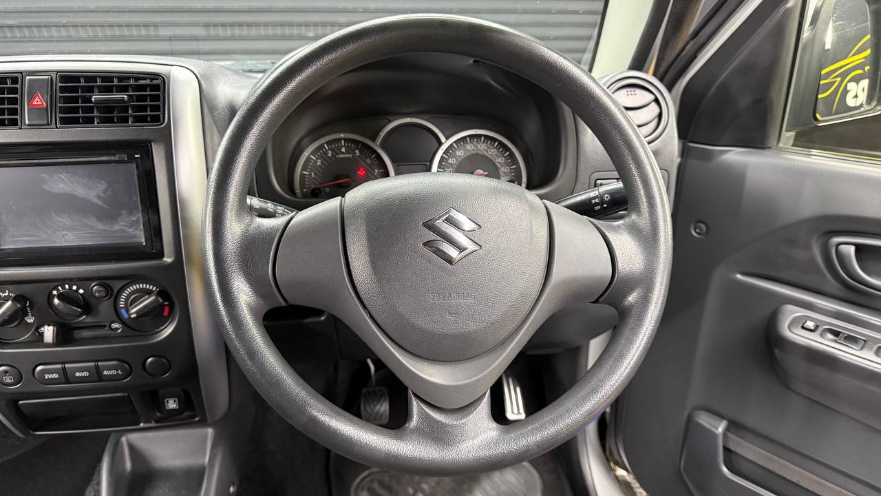 Suzuki Jimny 1.3