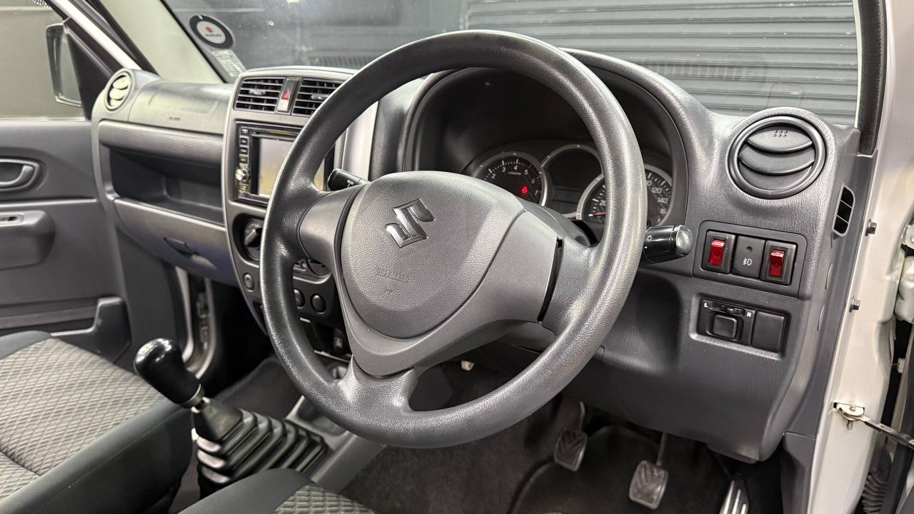 Suzuki Jimny 1.3