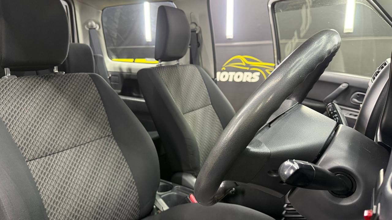 Suzuki Jimny 1.3