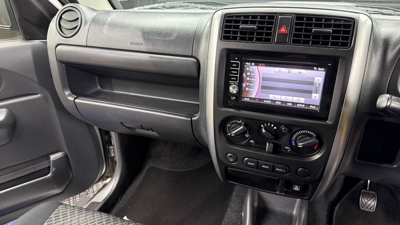 Suzuki Jimny 1.3