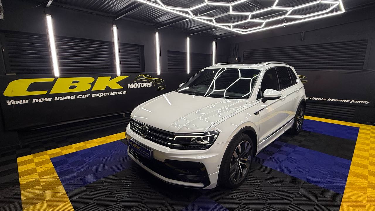 Volkswagen Tiguan 2.0TSI 4Motion Highline R-Line