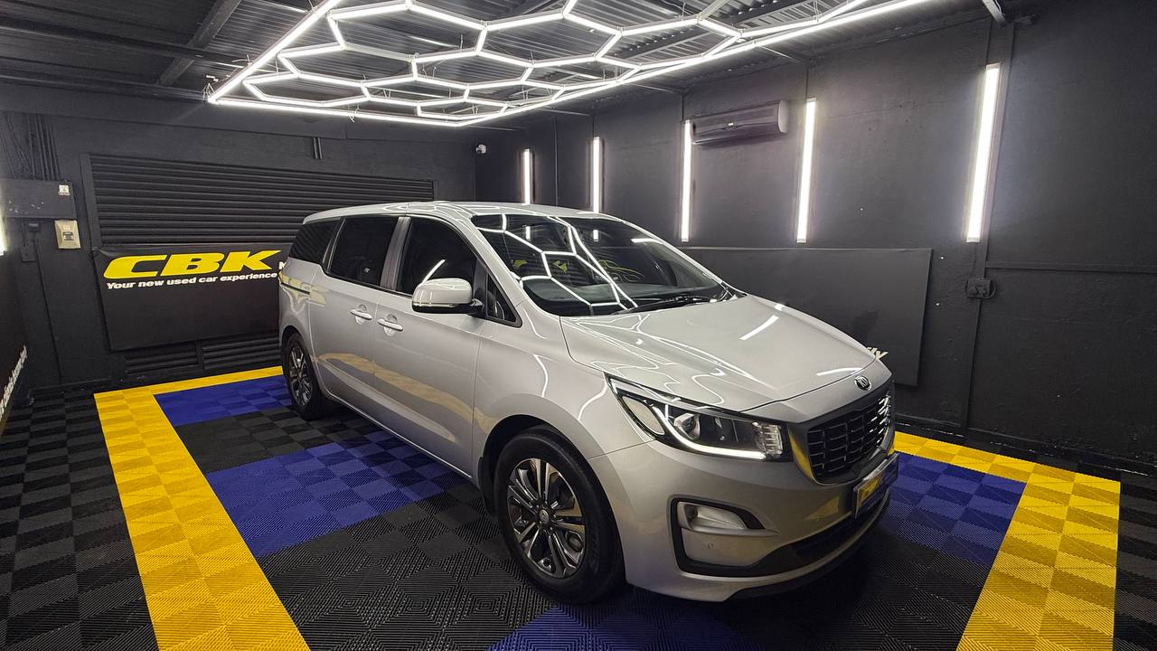 Kia Grand Sedona 2.2CRDi EX+