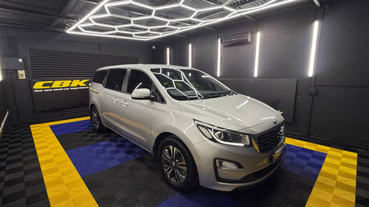 Kia Grand Sedona 2.2CRDi EX+