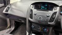 Ford Focus Sedan 1.0T Ambiente Auto