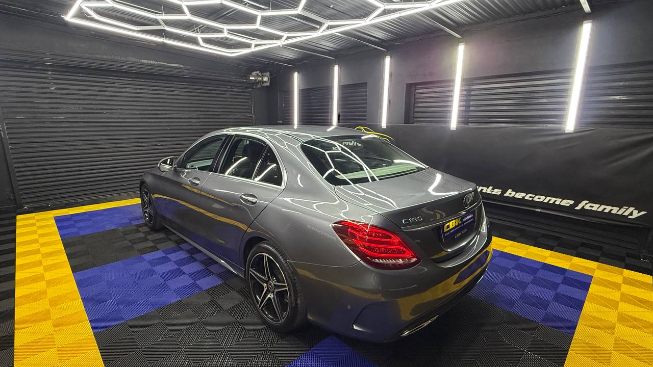 Mercedes-Benz C-Class C180 AMG Line