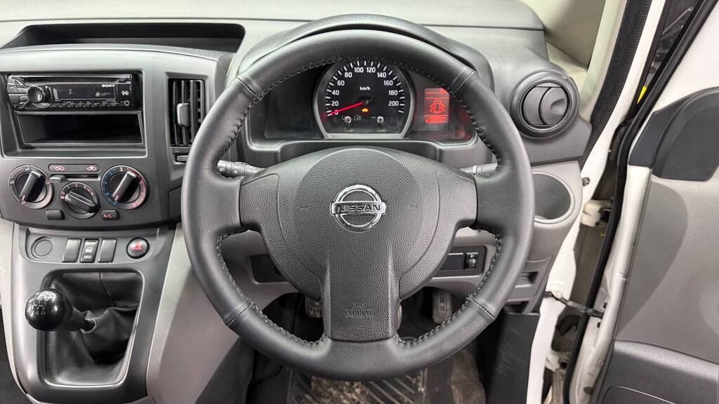 Nissan NV200 Panel Van 1.6i Visia