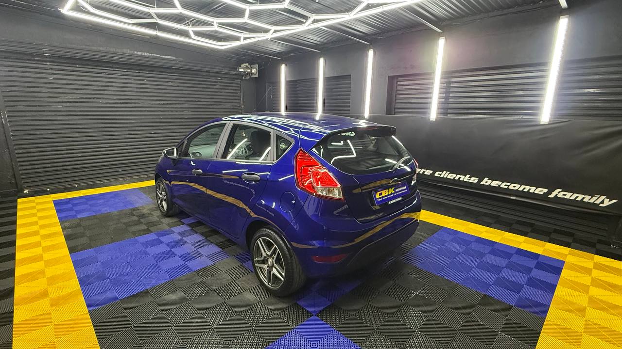 Ford Fiesta 5-door 1.4 Ambiente