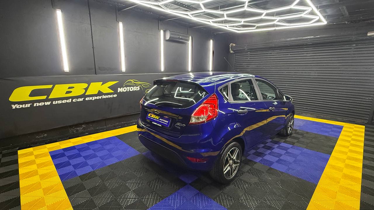 Ford Fiesta 5-door 1.4 Ambiente