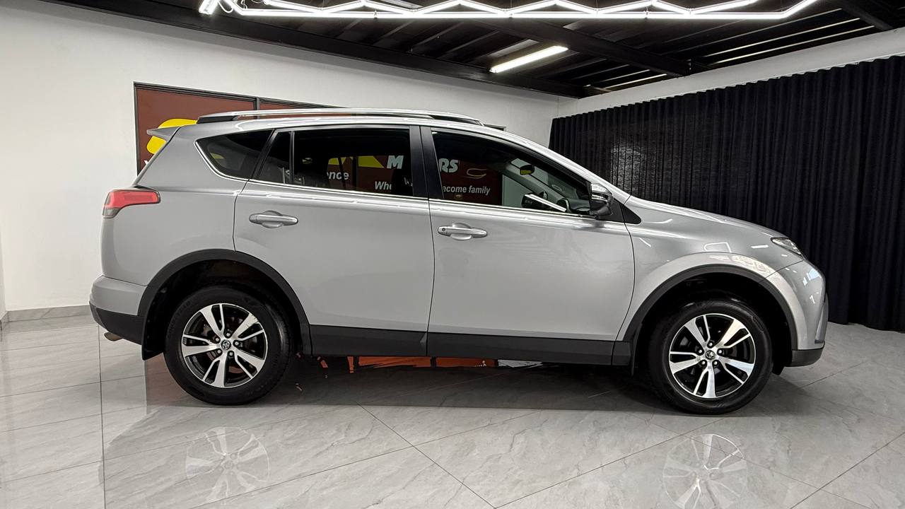 Toyota RAV4 2.0 GX