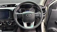 Toyota Hilux 2.4GD-6 4x4 SRX