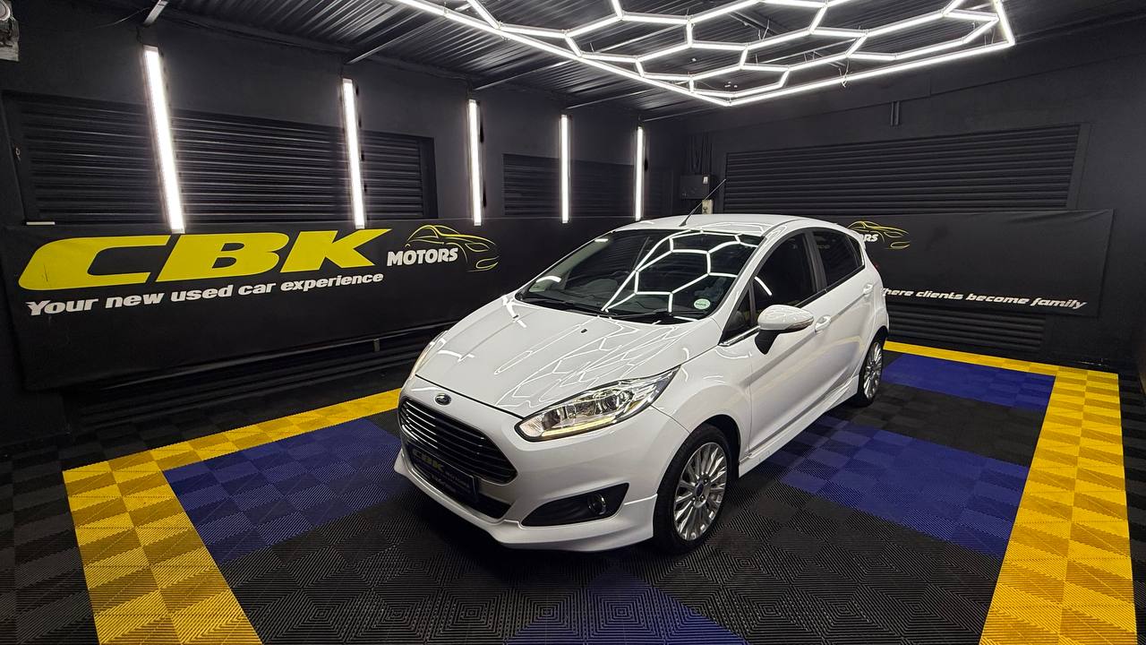 Ford Fiesta 5-Door 1.0T Titanium