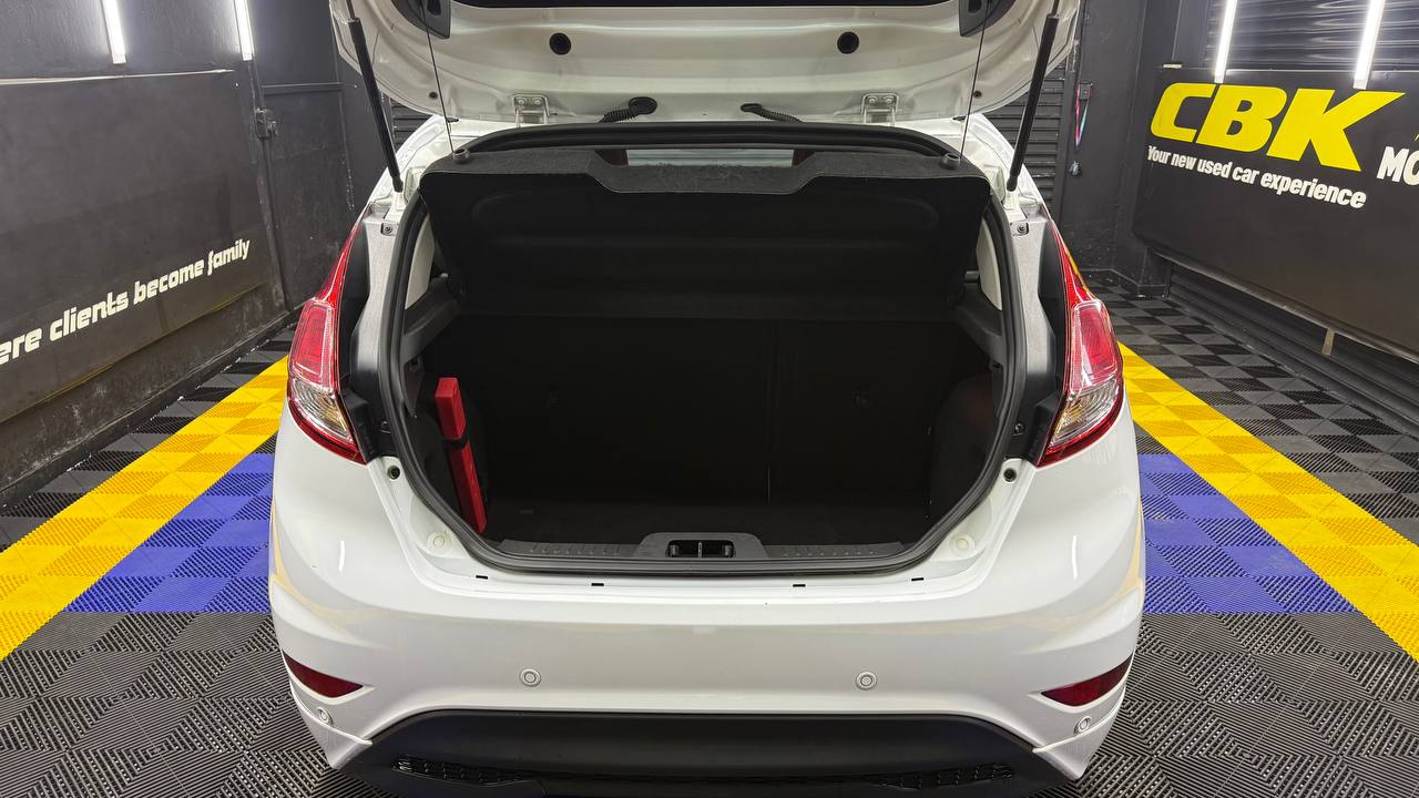 Ford Fiesta 5-Door 1.0T Titanium