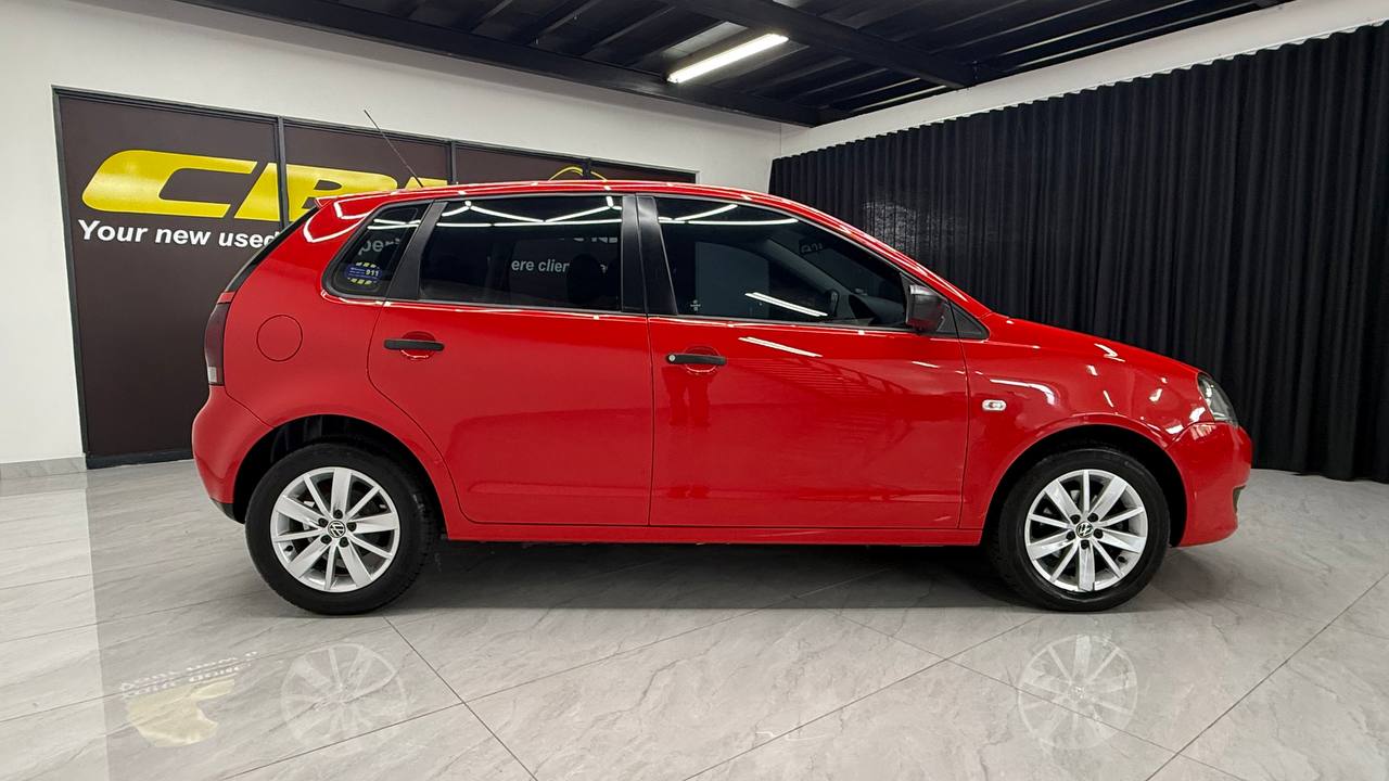 Volkswagen Polo Vivo HATCH 1.4 CONCEPTLINE