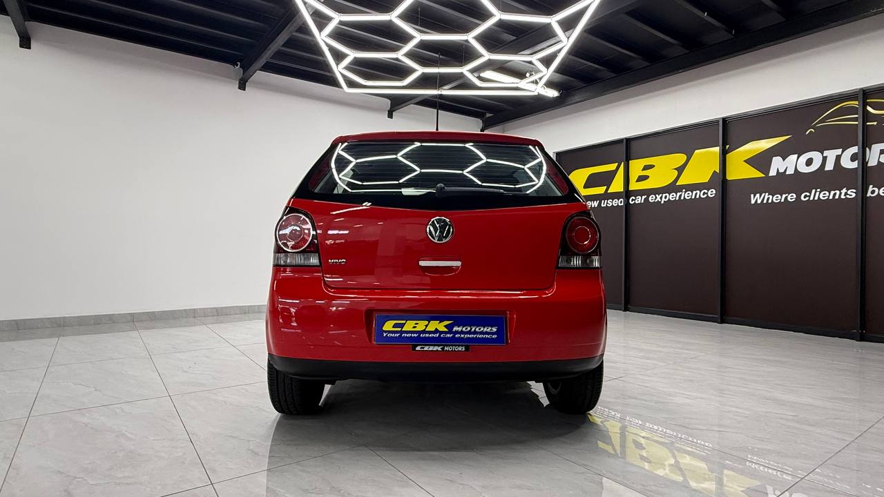 Volkswagen Polo Vivo HATCH 1.4 CONCEPTLINE