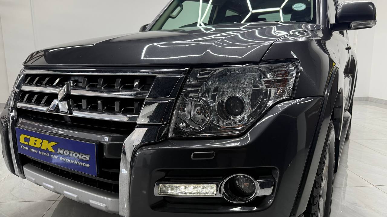Mitsubishi Pajero 3-Door 3.2DI-D GLS
