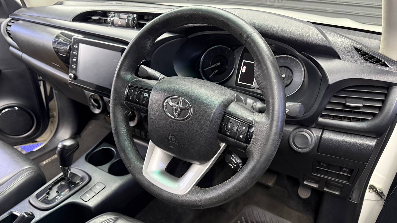 Toyota Hilux 2.4GD-6 Double Cab 4x4 Raider Auto