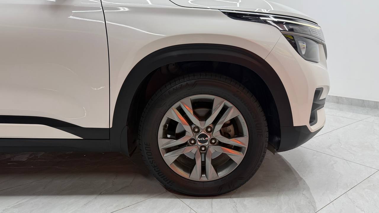 Kia Seltos 1.5CRDi EX+