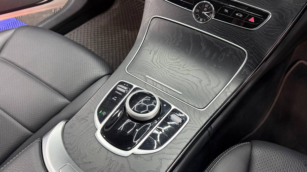 Mercedes-Benz C-Class C200 Avantgarde Auto