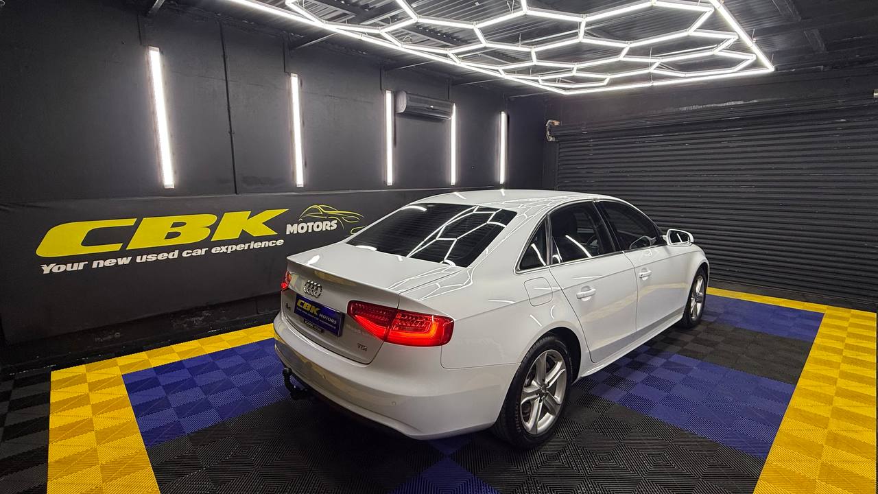 Audi A4 2.0TDI SE Auto