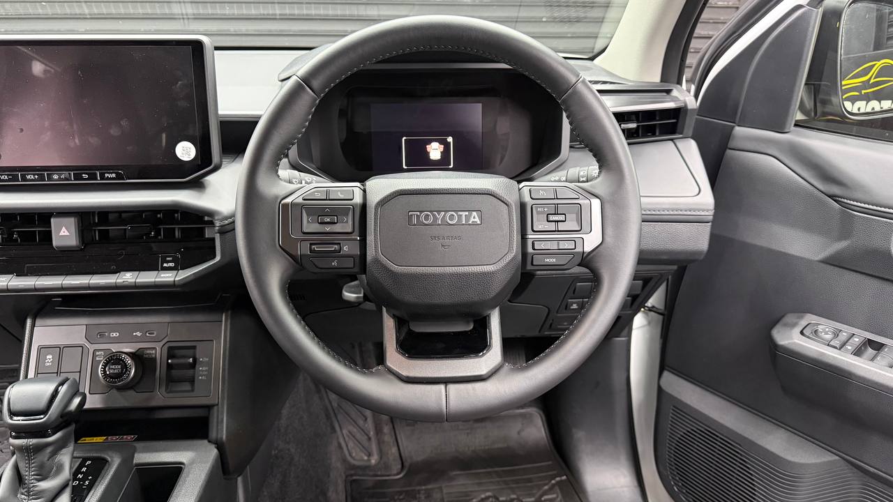 Toyota Hilux 2.8GD-6 Double Cab Raider 4x4