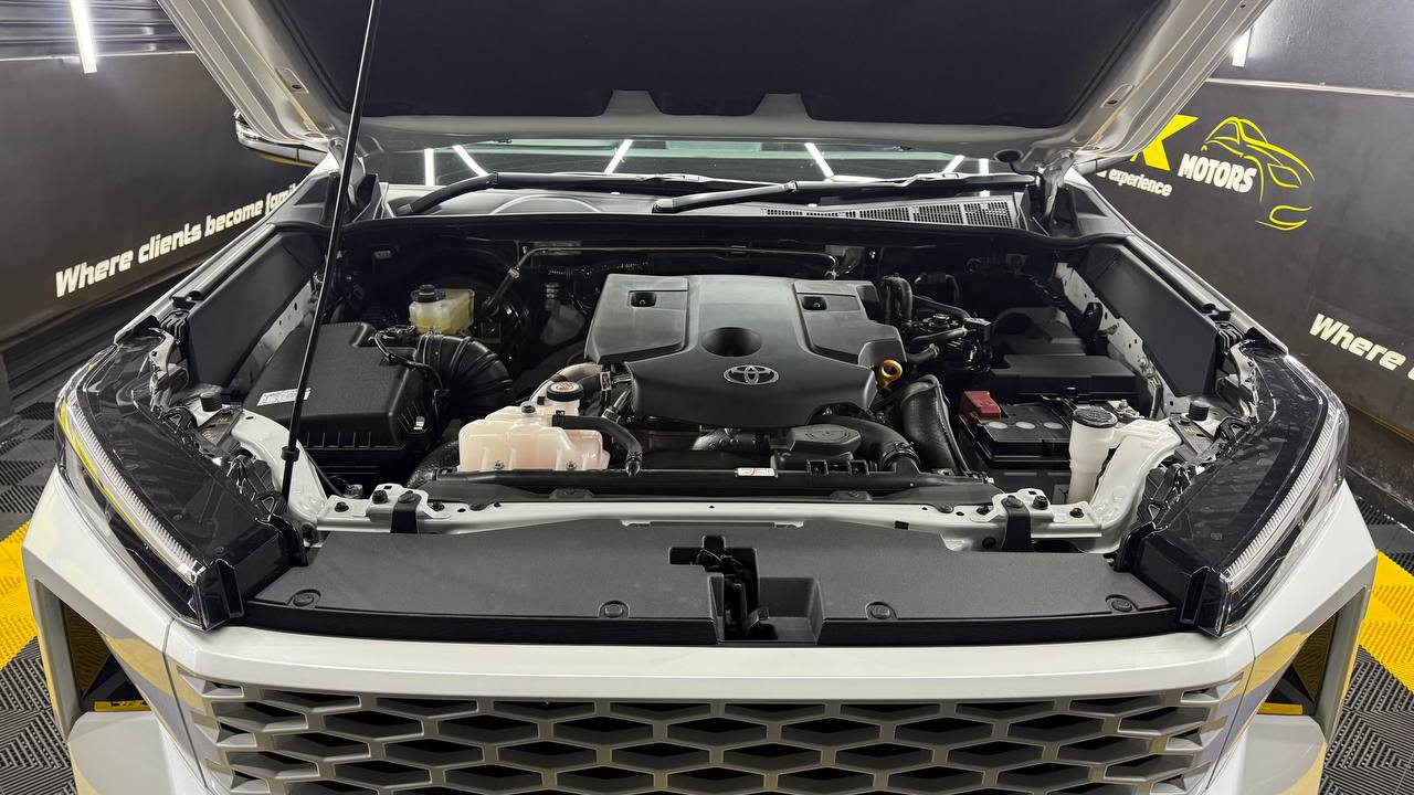 Toyota Hilux 2.8GD-6 Double Cab Raider 4x4