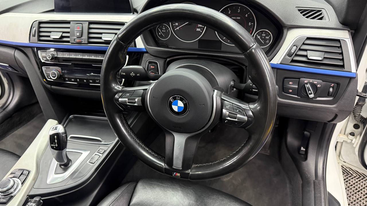 BMW - 3 Series - 320d M Sport auto
