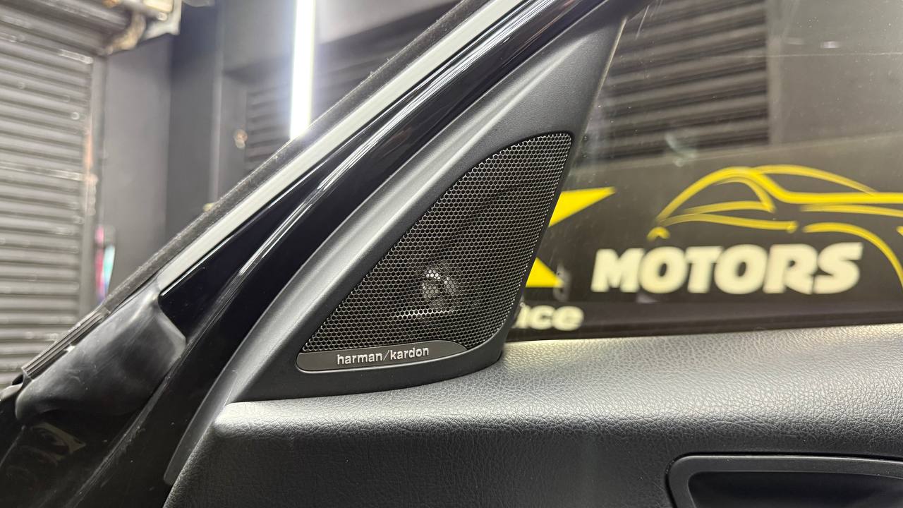 BMW 1 Series M135i 5-Door Sports-Auto