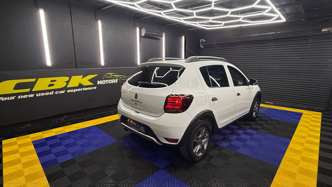 Renault - Sandero - 66kW Turbo Stepway Plus
