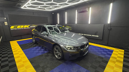 BMW - 3 Series - 320i M Sport Auto