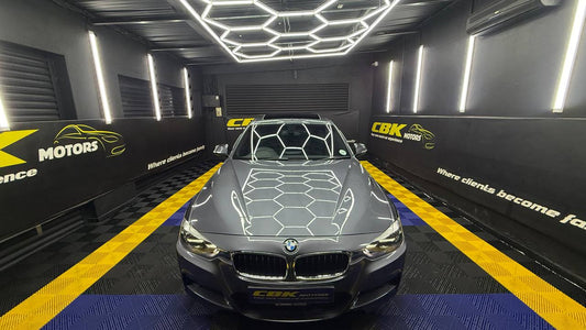 BMW - 3 Series - 320i M Sport Auto