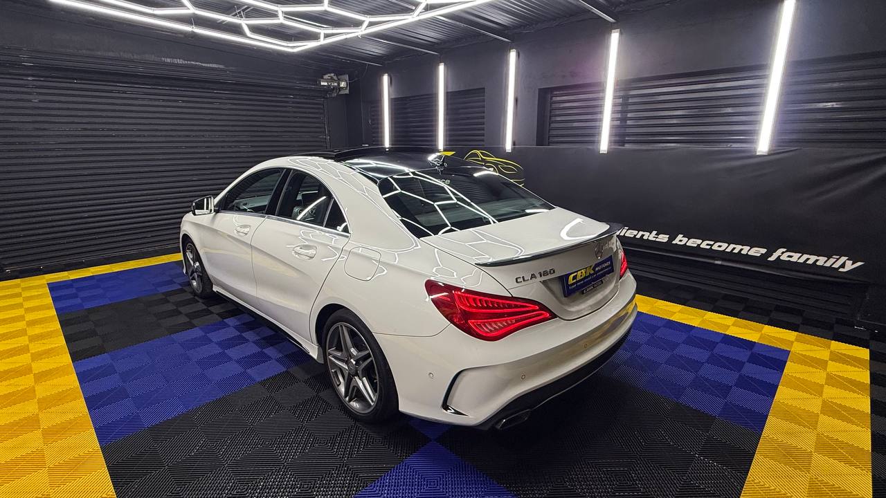 Mercedes-Benz - CLA - 180 AMG A/T