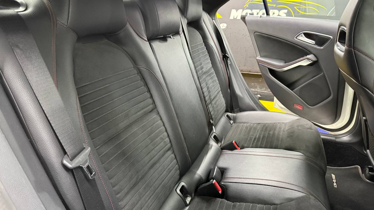 Mercedes-Benz - CLA - 180 AMG A/T