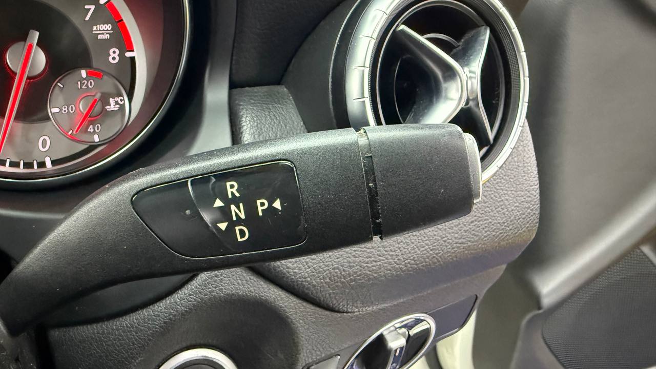 Mercedes-Benz - CLA - 180 AMG A/T
