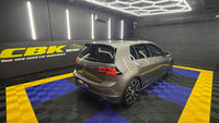Volkswagen - Golf - GTI