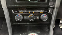 Volkswagen - Golf - GTI