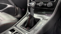 Volkswagen - Golf - GTI