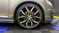 Volkswagen - Golf - GTI