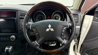 Mitsubishi - Pajero - 5-Door 3.2DI-D GLS