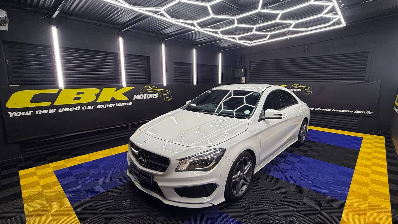 Mercedes-Benz - CLA - CLA200 AMG Line Auto