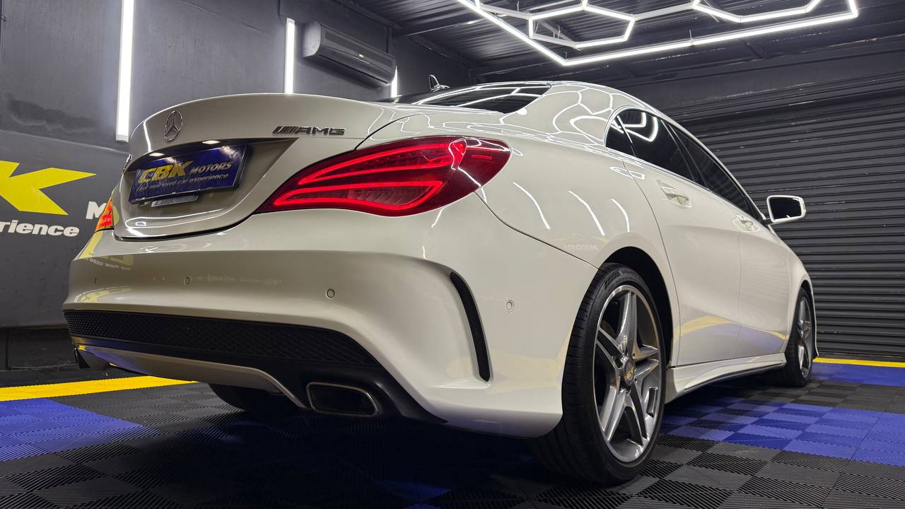 Mercedes-Benz - CLA - CLA200 AMG Line Auto